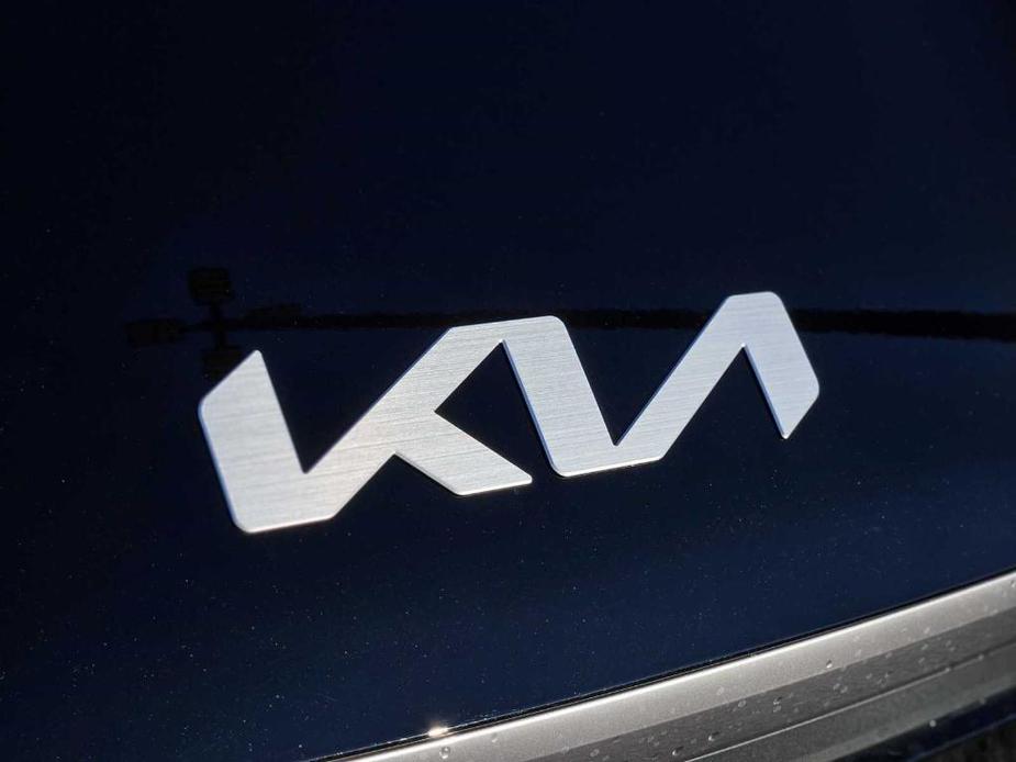 new 2024 Kia EV9 car, priced at $52,995
