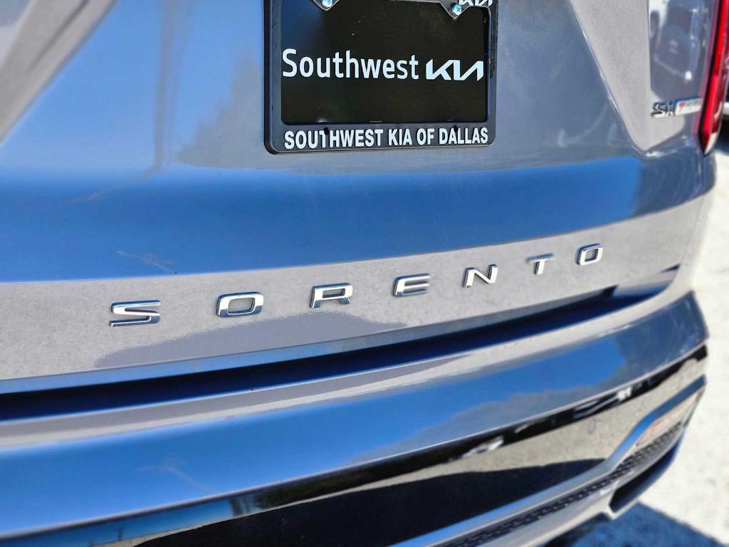 used 2021 Kia Sorento car, priced at $22,173
