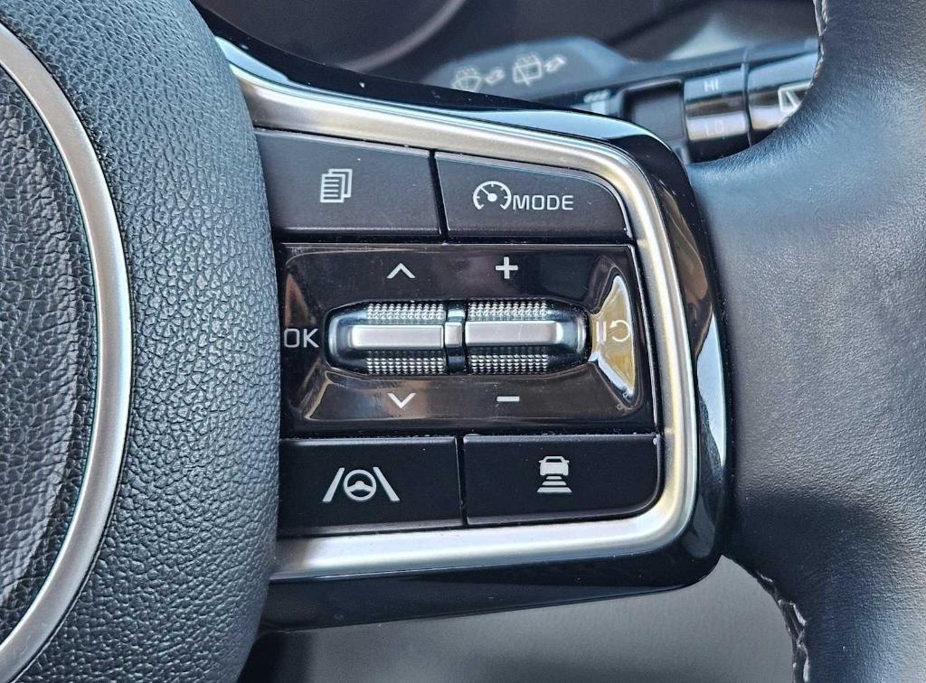 used 2021 Kia Sorento car, priced at $22,173