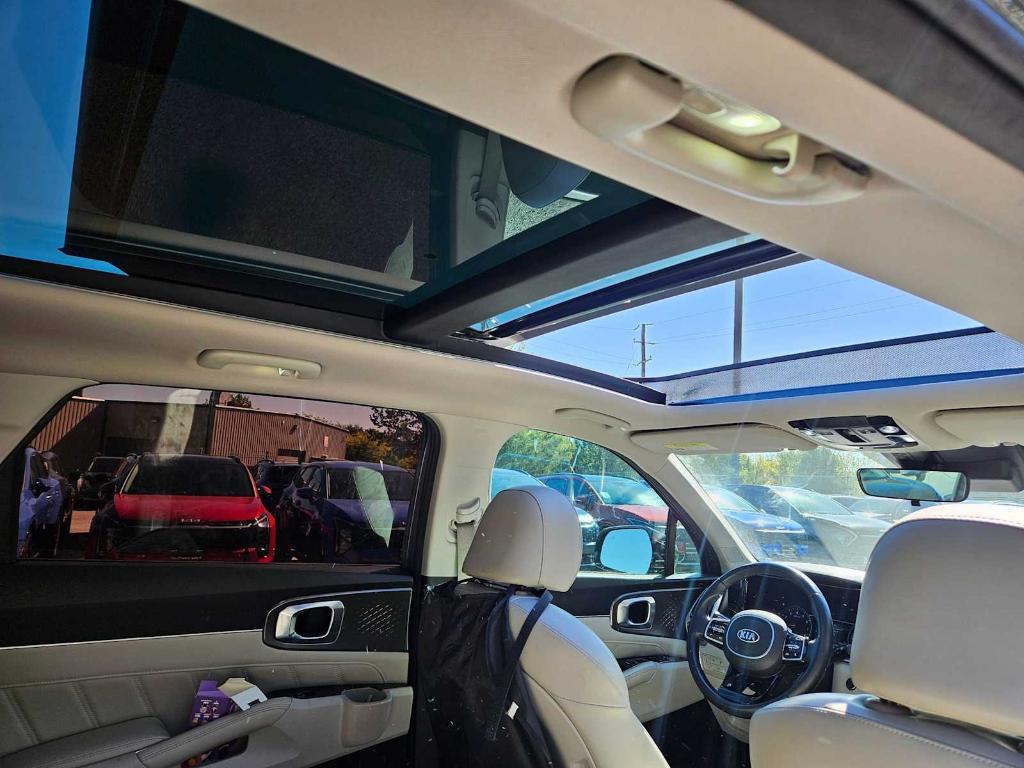 used 2021 Kia Sorento car, priced at $22,173