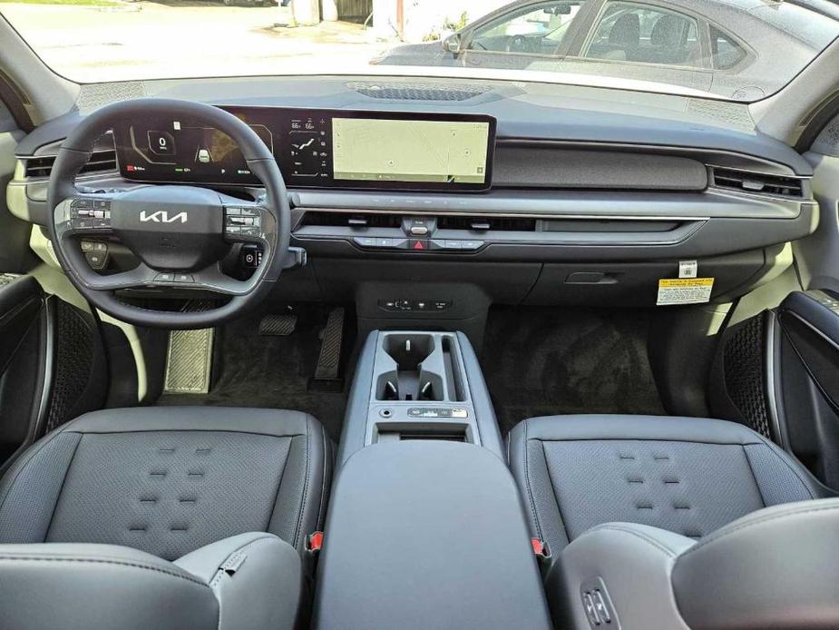new 2024 Kia EV9 car, priced at $57,543
