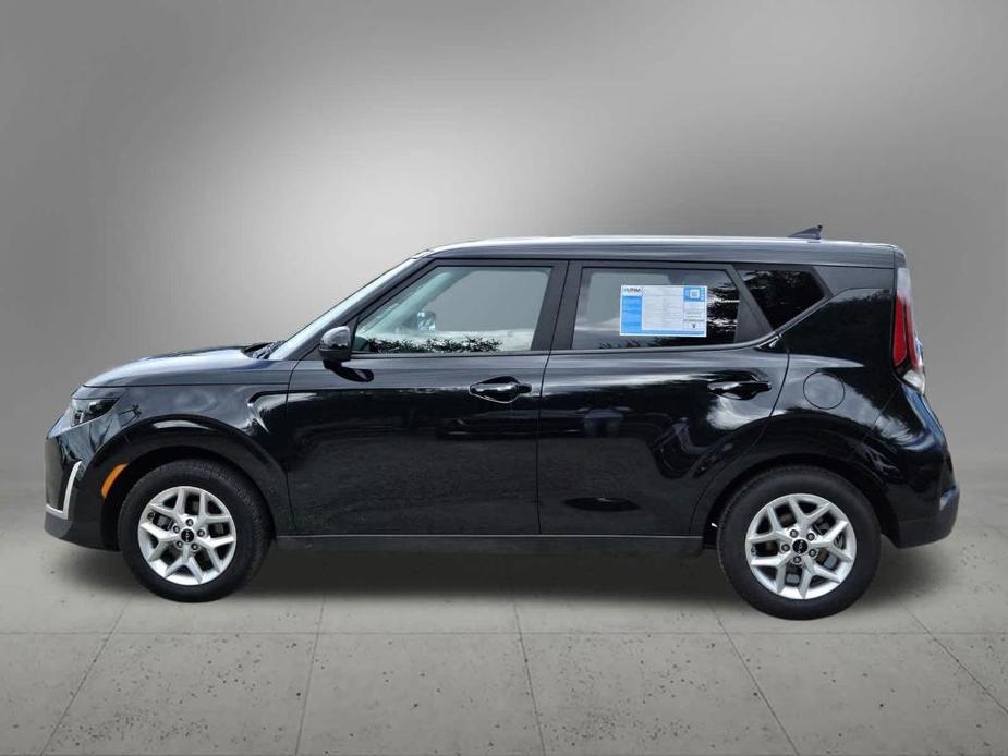 used 2023 Kia Soul car, priced at $15,148