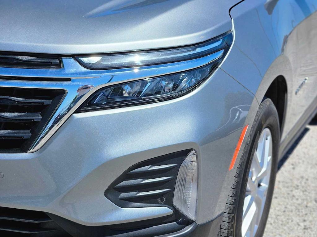 used 2023 Chevrolet Equinox car, priced at $22,409