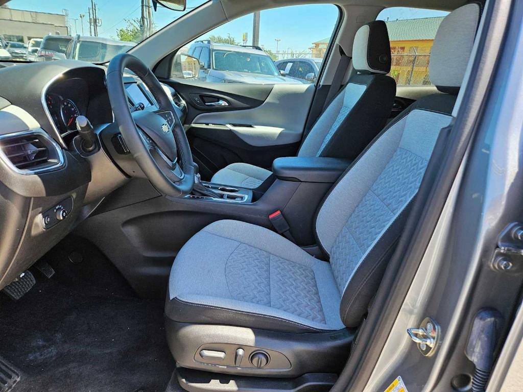 used 2023 Chevrolet Equinox car, priced at $22,409