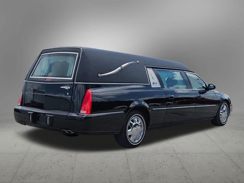used 2007 Cadillac DTS car, priced at $9,975