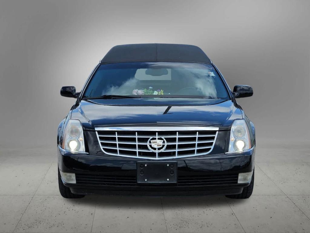 used 2007 Cadillac DTS car, priced at $9,975