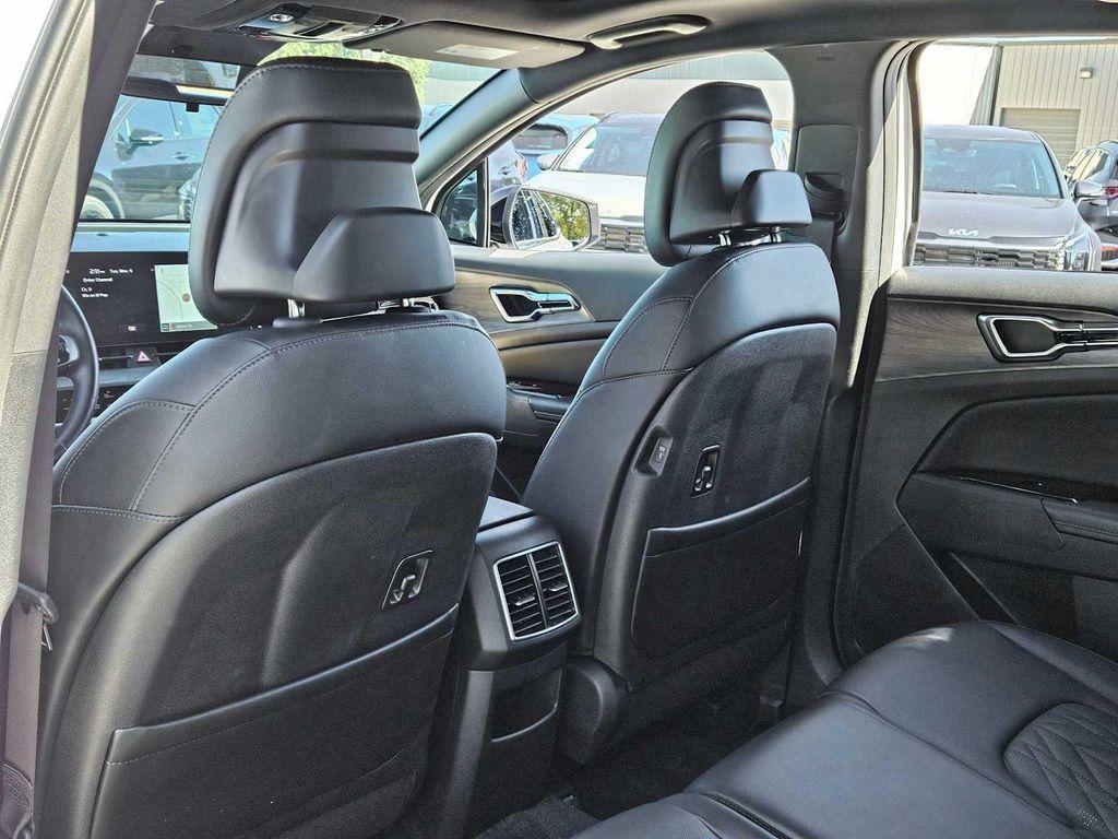 used 2024 Kia Sportage car, priced at $30,820