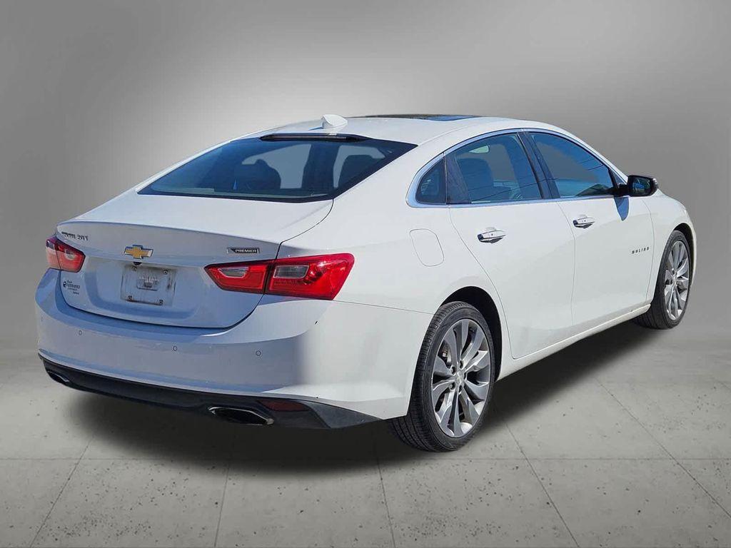 used 2018 Chevrolet Malibu car, priced at $12,921