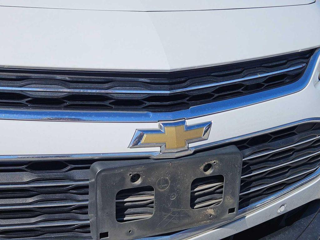 used 2018 Chevrolet Malibu car, priced at $12,921