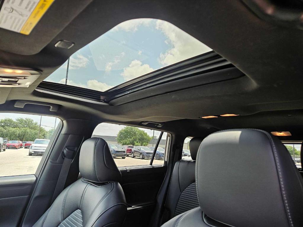 used 2024 Toyota Highlander car, priced at $39,828