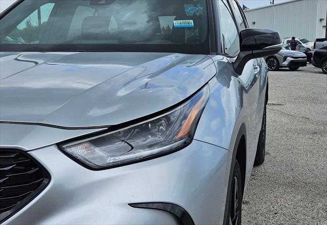 used 2024 Toyota Highlander car, priced at $41,658