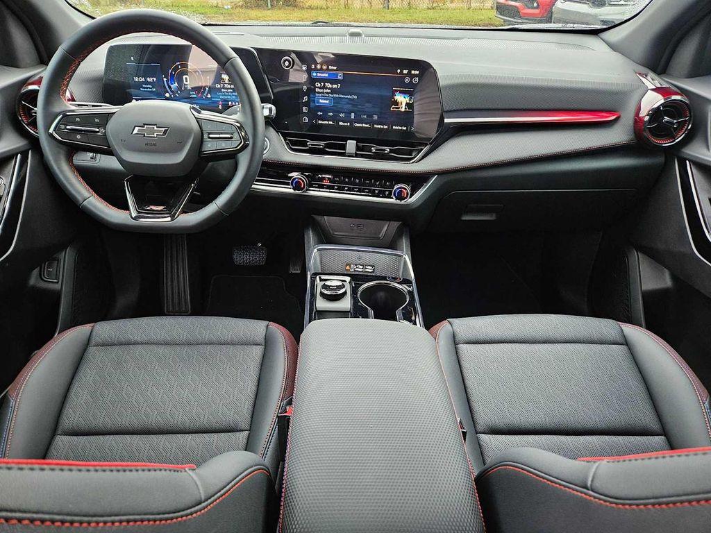 used 2026 Chevrolet Equinox car, priced at $30,283