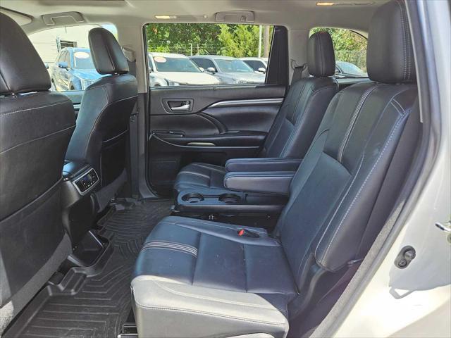 used 2017 Toyota Highlander car, priced at $18,871