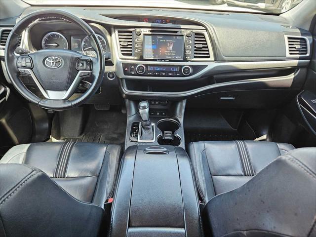 used 2017 Toyota Highlander car, priced at $18,871