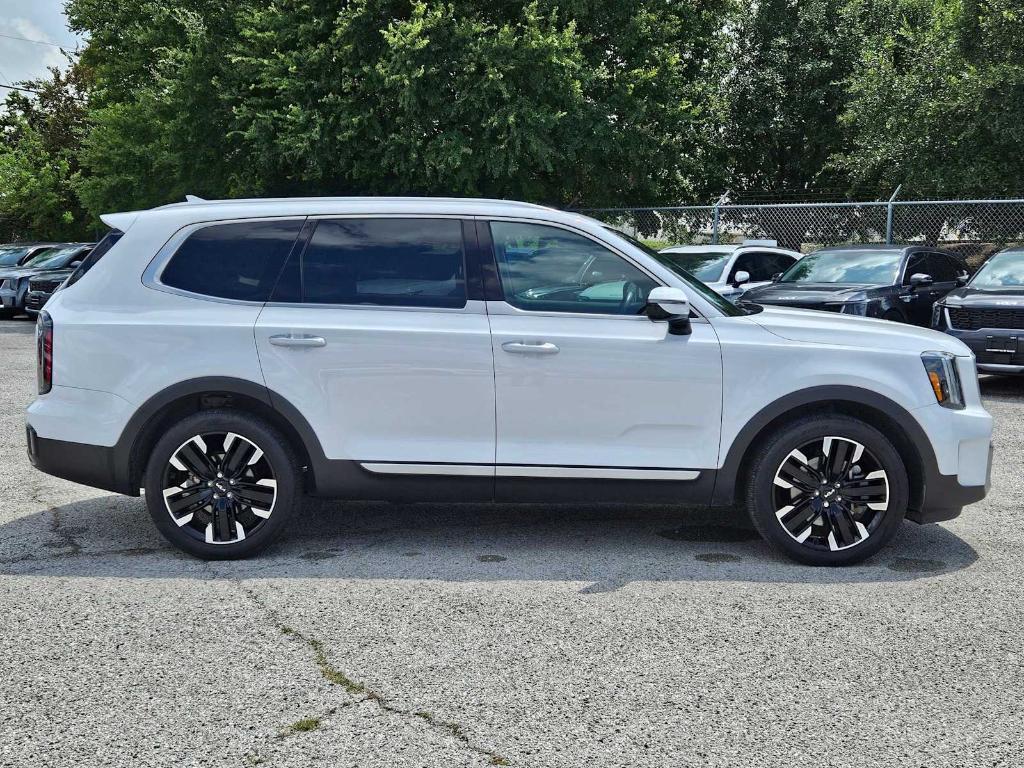 used 2024 Kia Telluride car, priced at $39,756