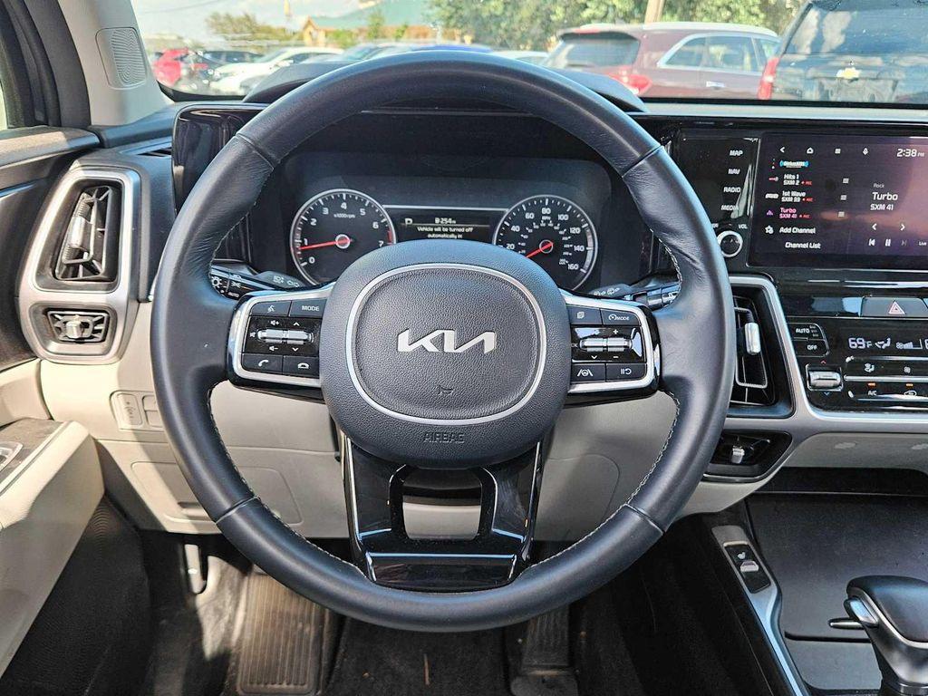 used 2023 Kia Sorento car, priced at $25,206
