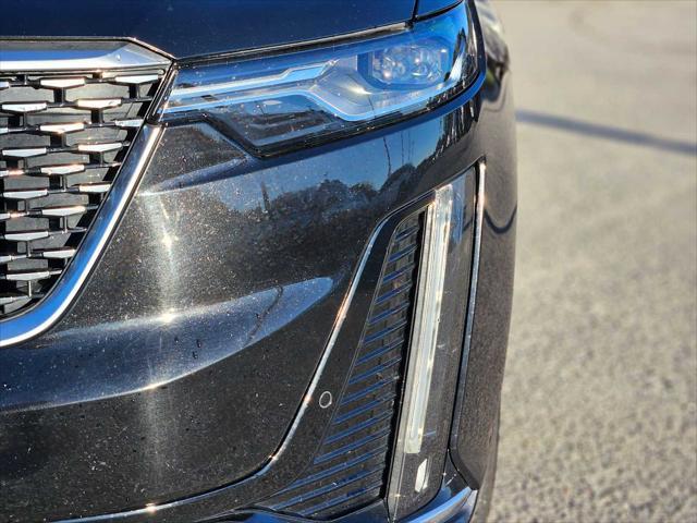 used 2023 Cadillac XT6 car, priced at $33,111