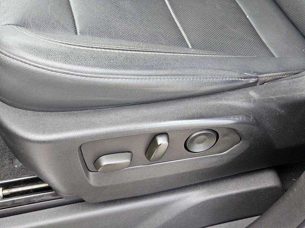 used 2022 Chevrolet Silverado 1500 car, priced at $30,791