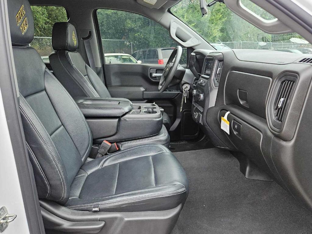 used 2021 Chevrolet Silverado 1500 car, priced at $25,979