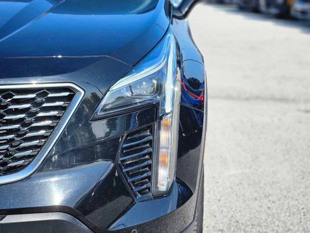 used 2023 Cadillac XT4 car, priced at $21,881