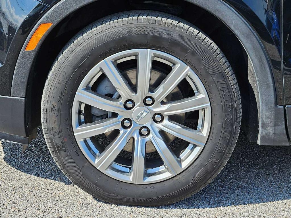 used 2023 Cadillac XT4 car, priced at $21,881