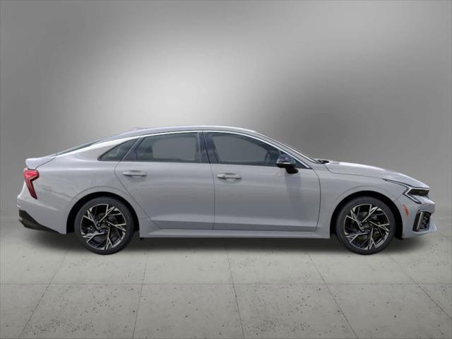 new 2025 Kia K5 car, priced at $28,690