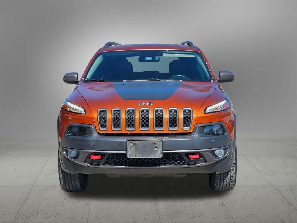 used 2015 Jeep Cherokee car, priced at $9,900