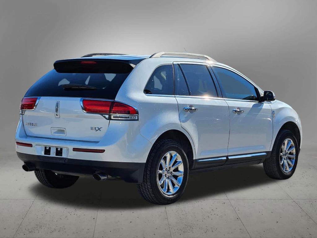 used 2013 Lincoln MKX car, priced at $7,401