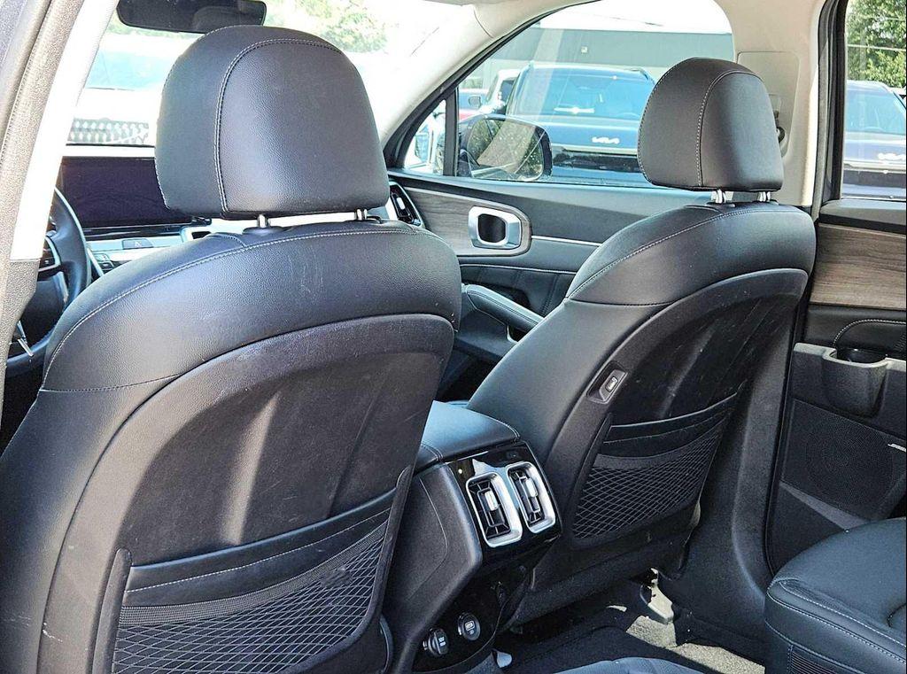 used 2022 Kia Sorento car, priced at $22,648