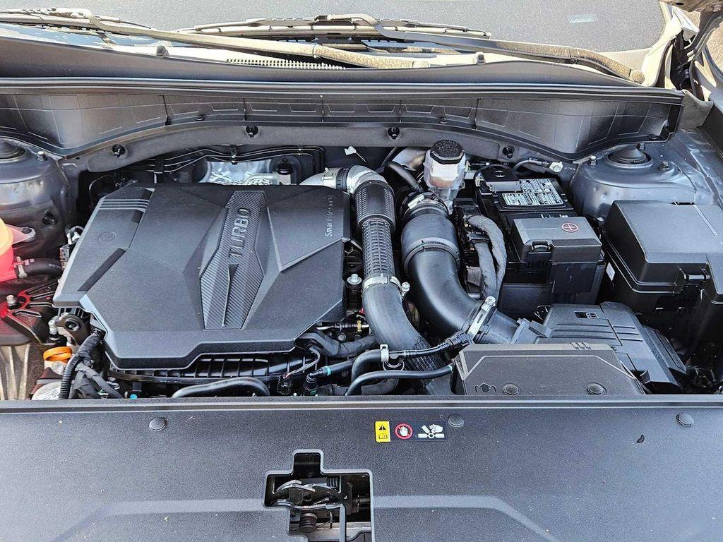 used 2022 Kia Sorento car, priced at $22,648