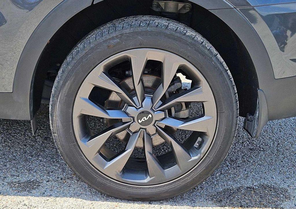 used 2022 Kia Sorento car, priced at $22,648