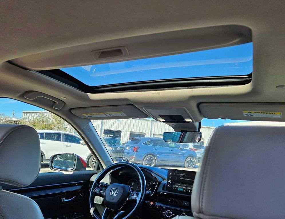 used 2023 Honda CR-V car, priced at $29,761