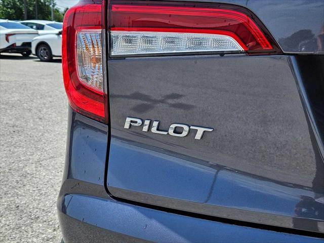 used 2020 Honda Pilot car, priced at $25,578