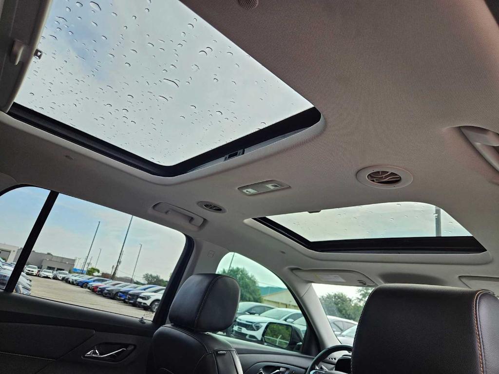 used 2020 Chevrolet Traverse car, priced at $26,777