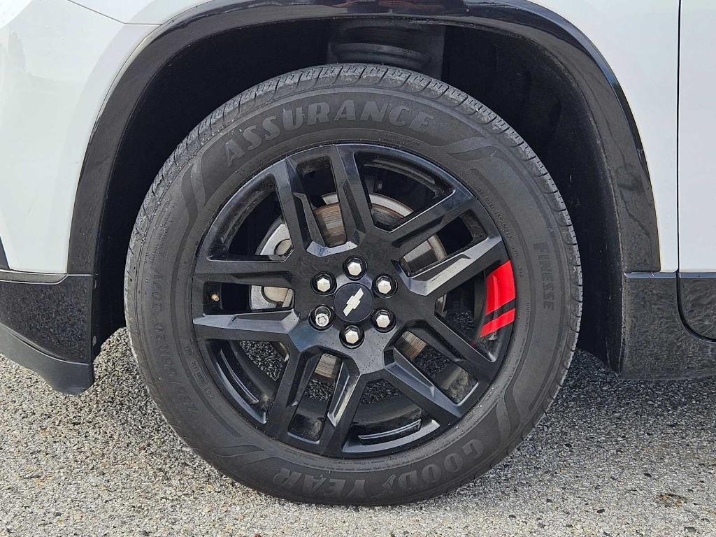 used 2020 Chevrolet Traverse car, priced at $26,777