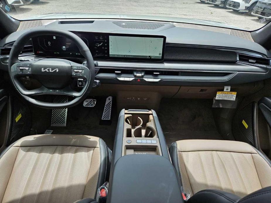 new 2024 Kia EV9 car, priced at $75,408