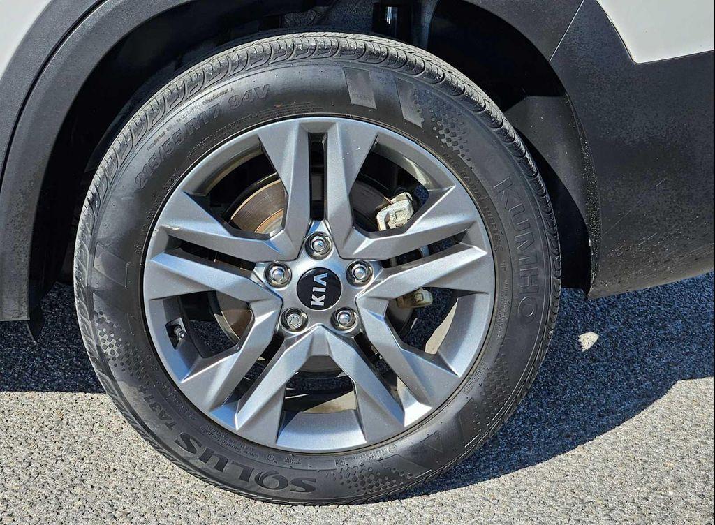 used 2021 Kia Seltos car, priced at $16,203