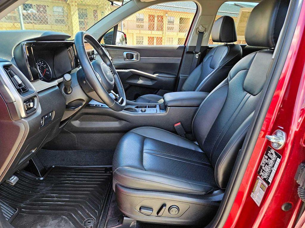 used 2023 Kia Sorento car, priced at $30,000
