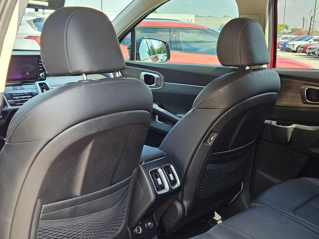 used 2023 Kia Sorento car, priced at $30,000