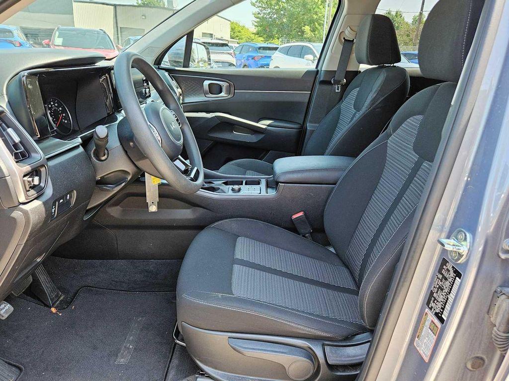 used 2023 Kia Sorento car, priced at $19,574