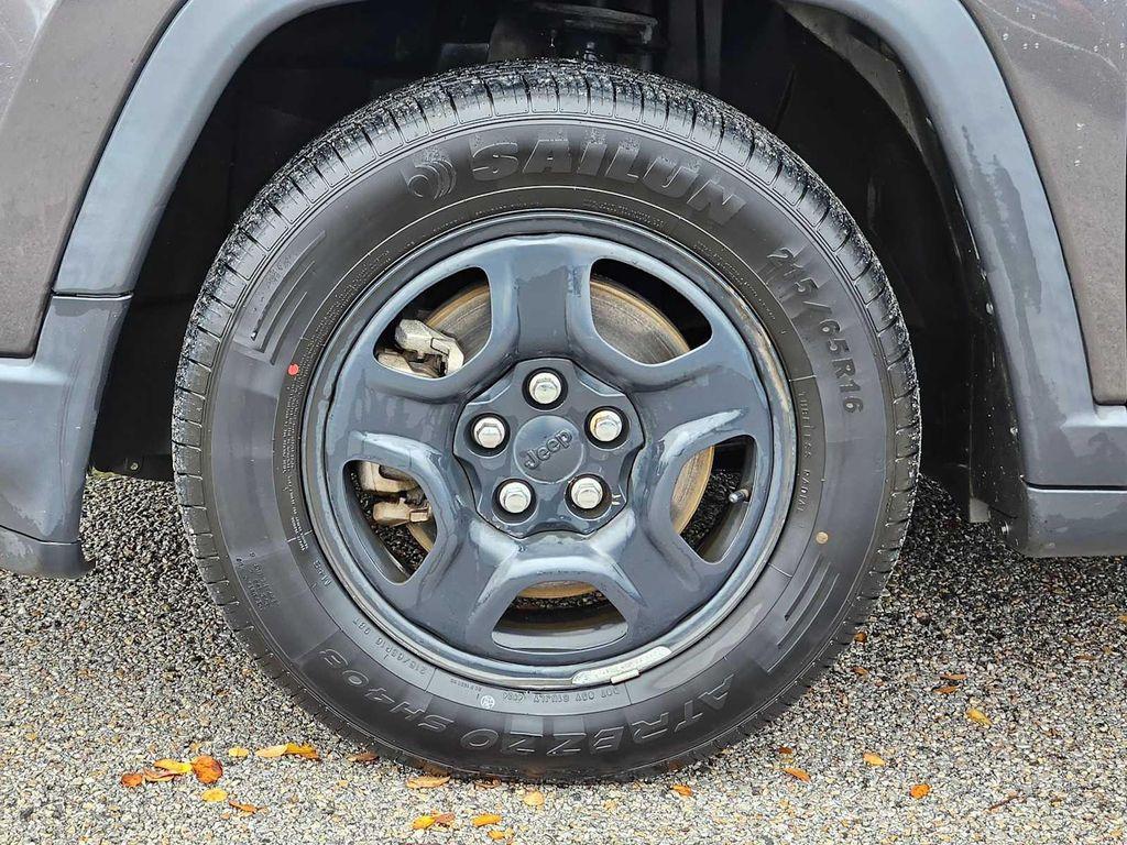 used 2019 Jeep Compass car, priced at $10,385