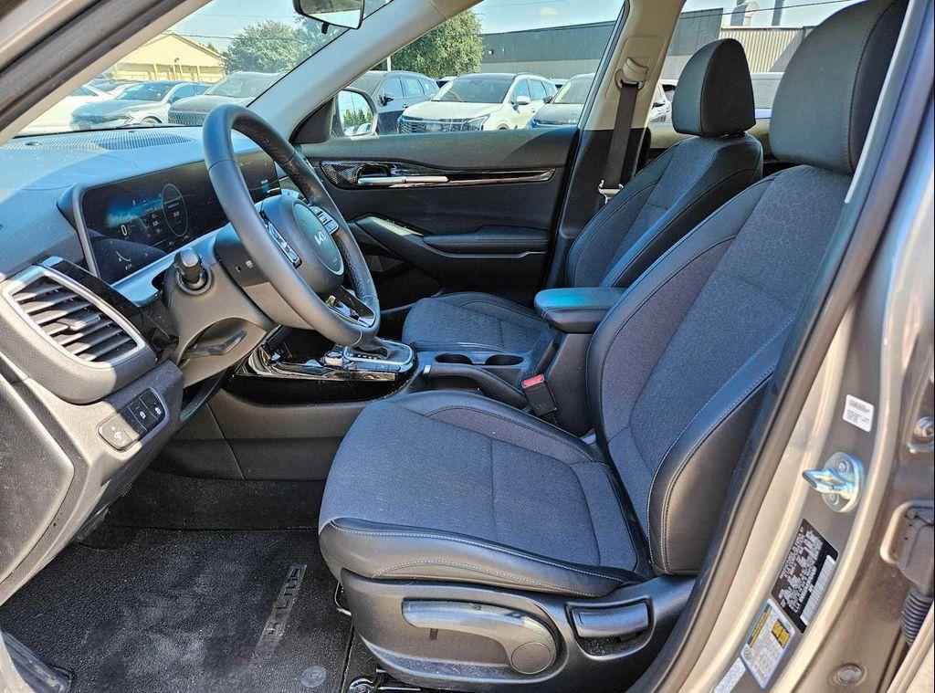 used 2024 Kia Seltos car, priced at $21,653