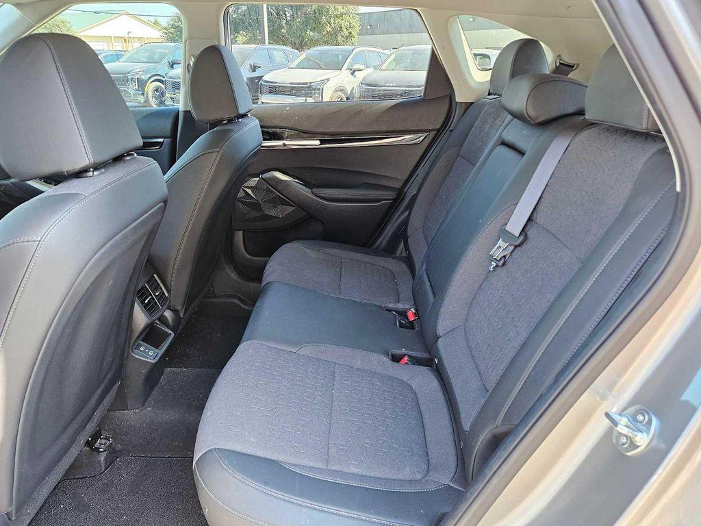 used 2024 Kia Seltos car, priced at $21,653