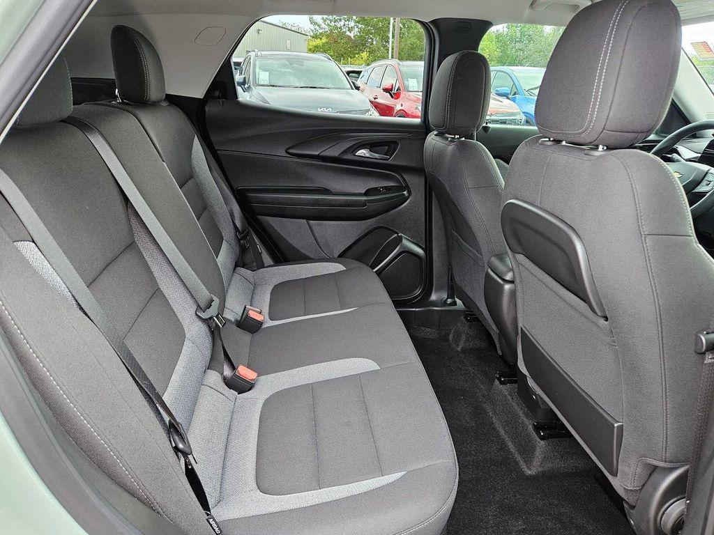 used 2025 Chevrolet TrailBlazer car, priced at $21,833
