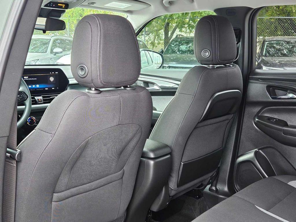 used 2025 Chevrolet TrailBlazer car, priced at $21,833