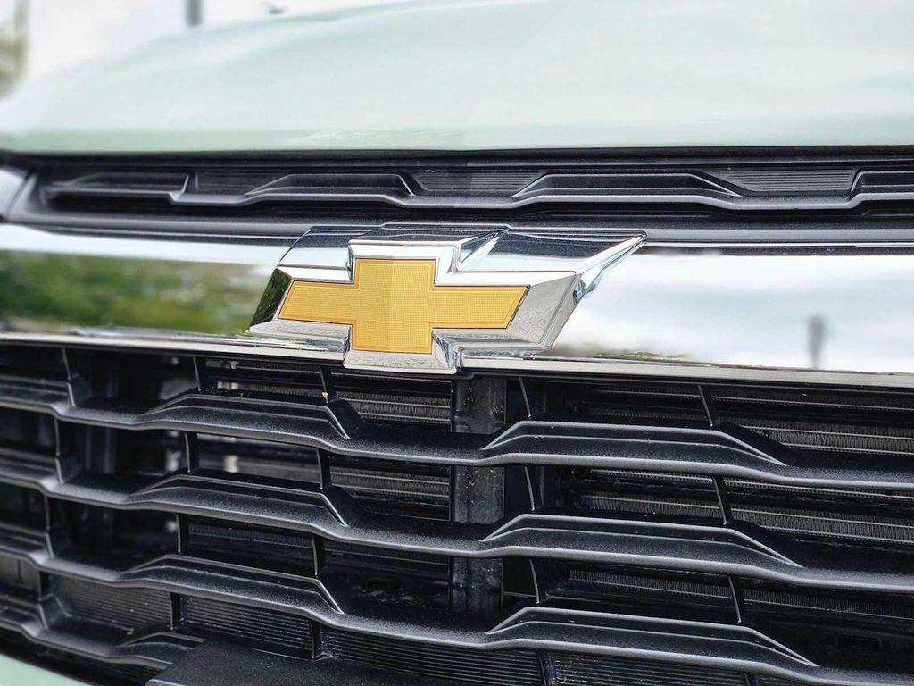 used 2025 Chevrolet TrailBlazer car, priced at $21,833