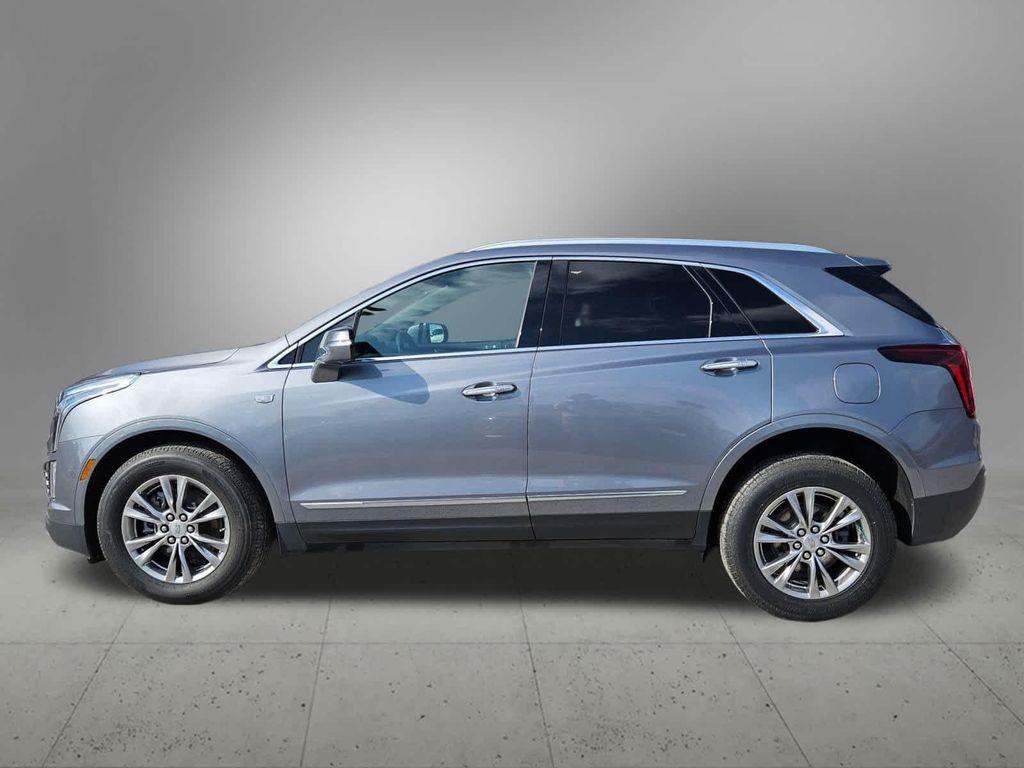 used 2021 Cadillac XT5 car, priced at $20,353