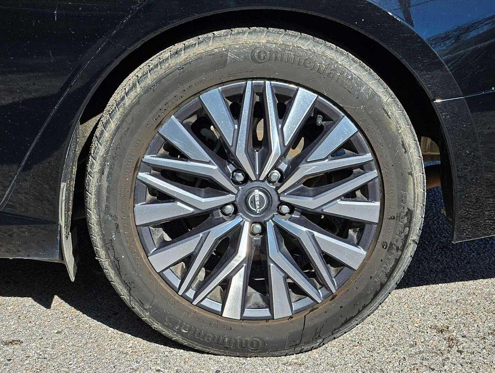 used 2023 Nissan Altima car, priced at $17,357