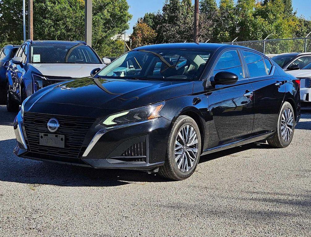 used 2023 Nissan Altima car, priced at $17,357