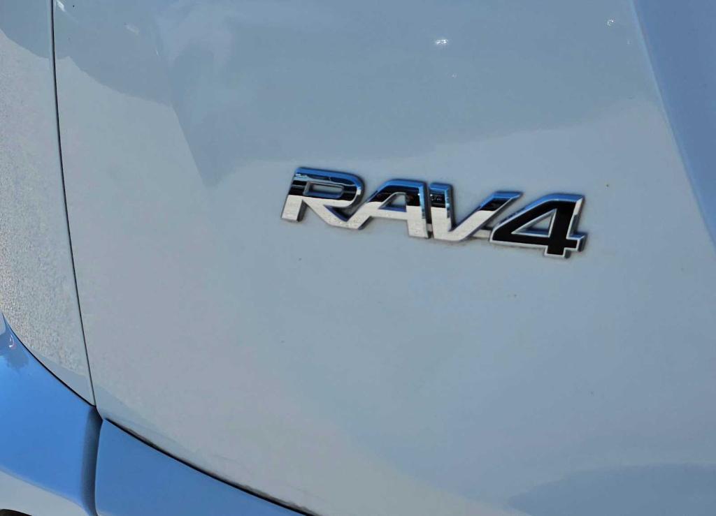 used 2018 Toyota RAV4 car, priced at $22,625